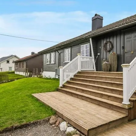 Villa House In Borre *